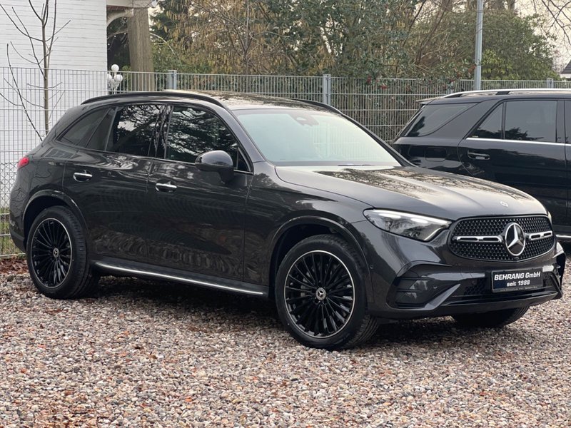 Mercedes-Benz GLC300 AMG LINIE *PANORAMA*360°CAM*DIGITAL LIGHT