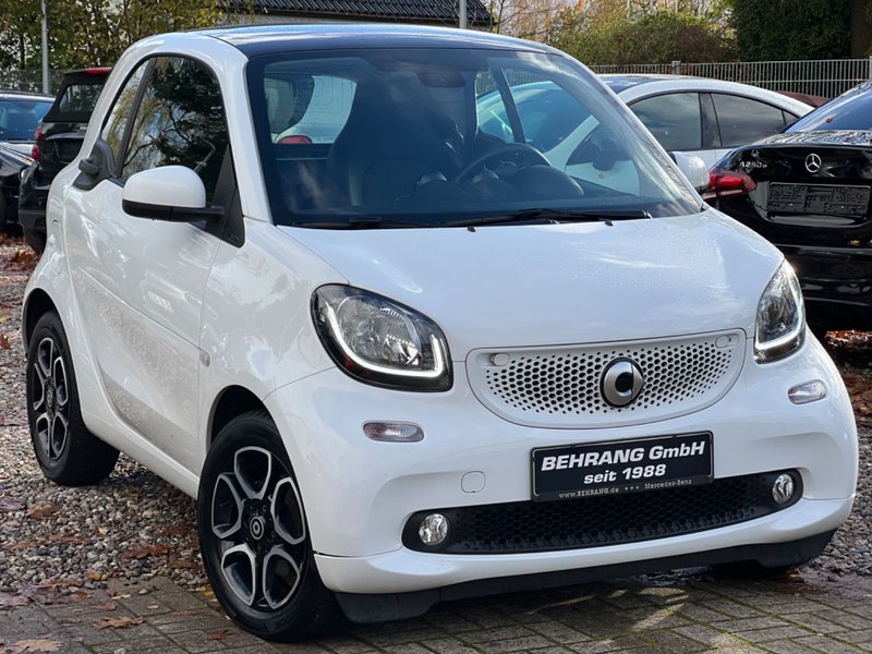 Smart ForTwo *PRIME* PANORAMA*LEDER*NAVI*