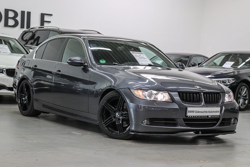 BMW 325i Aut./SPORTLENKRAD/XENON/SPORTSITZ/GLASDACH/