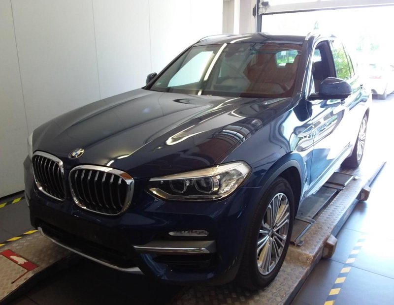 BMW X3 xDrive20i Aut./LUXURY LINE/ KAMERA/LED/ALARM/