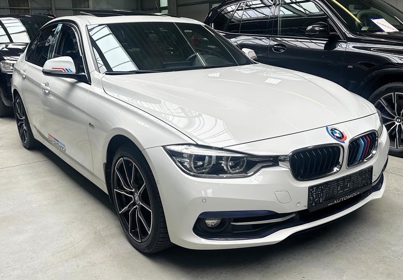 BMW 330d xDrive Aut./SPORT LINE/KAMERA/GLASDACH/HUD/