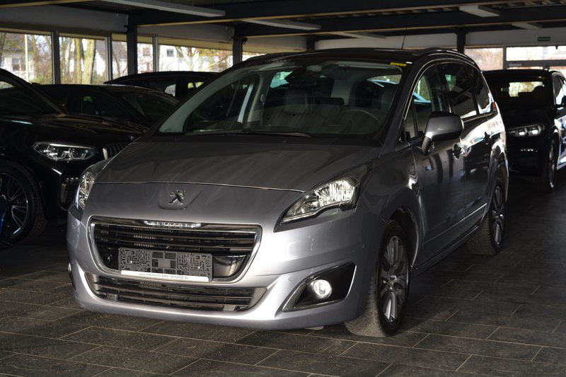 Peugeot 5008 Allure PANO/LEDER/NAVI NUR AN GEWERBE-HÄNDLER