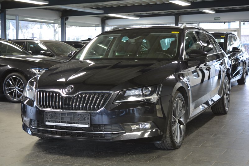Skoda Superb Combi L&K 4x4 AHK/ACC/PANORAMA/NAVI/STANDHEIZUNG