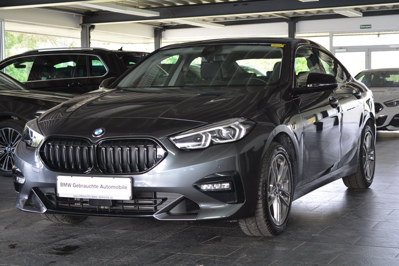 BMW 218i Gran Coupé Sport Line LED/HEAD-UP/PANORAMA/APPLE CARPLAY