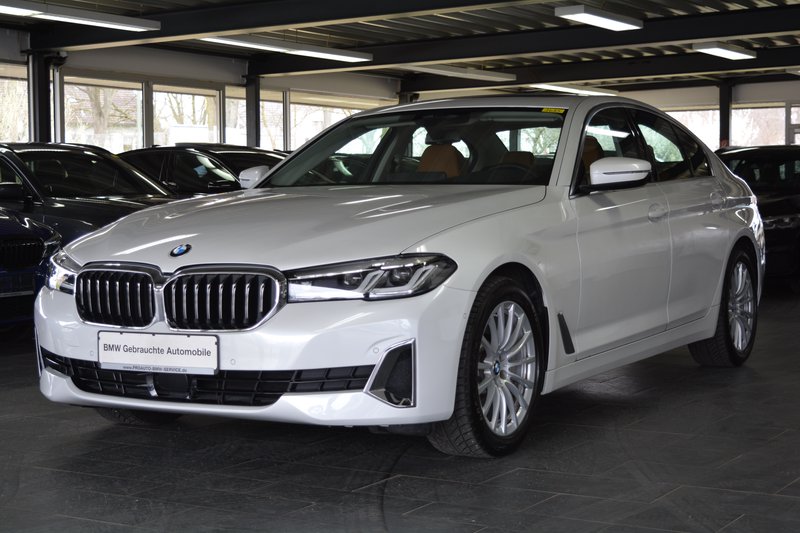 BMW 530 i Luxury Line MILDHYBRID ACC/HEAD-UP/GLASDACH/KAMERA/LEDER