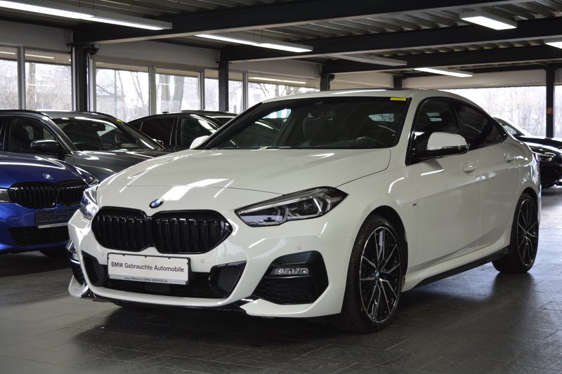 BMW 218i Gran Coupé M Sport ACC/AHK/PANORAMA/