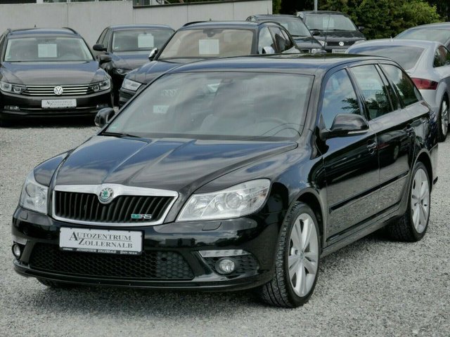 Skoda Octavia RS Combi 2.0 Turbo DSG *1.HAND*NAVI*TOP*