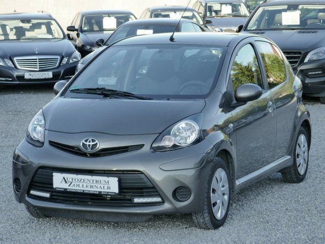 Toyota Aygo 1,0-l-VVT-i Cool *TÜV NEU*1.HAND*KLIMA*LED*