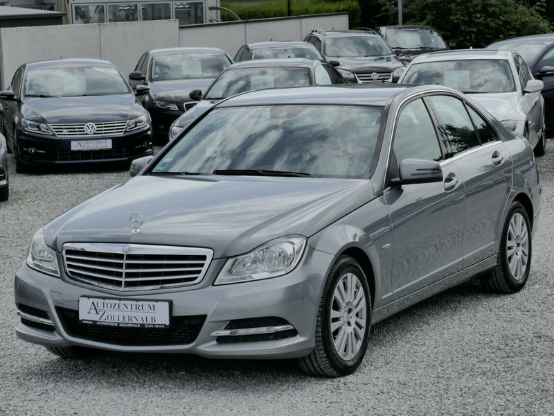 Mercedes-Benz C 200 Lim. Aut. BlueEF. Elegance *WENIG KM*NAVI*