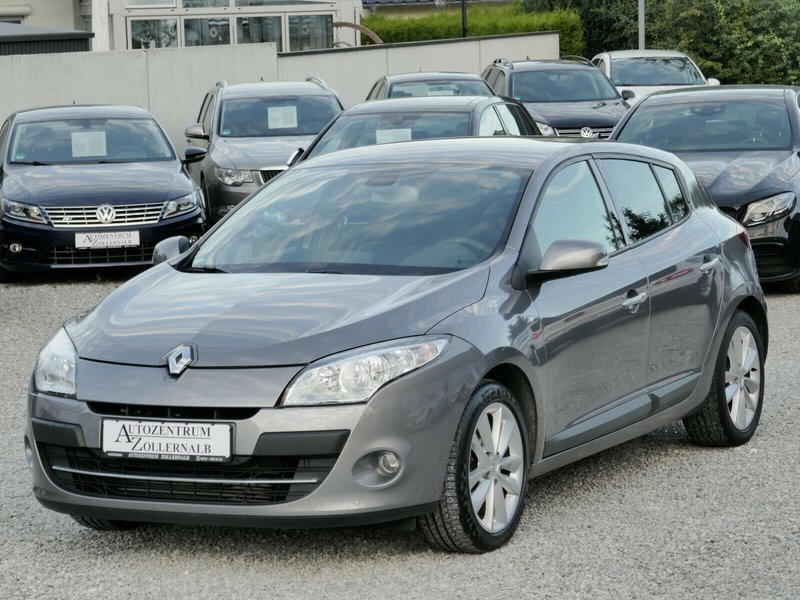 Renault Megane 130 TCe Luxe *1.HAND*NAVI*LEDER*WENIG KM*