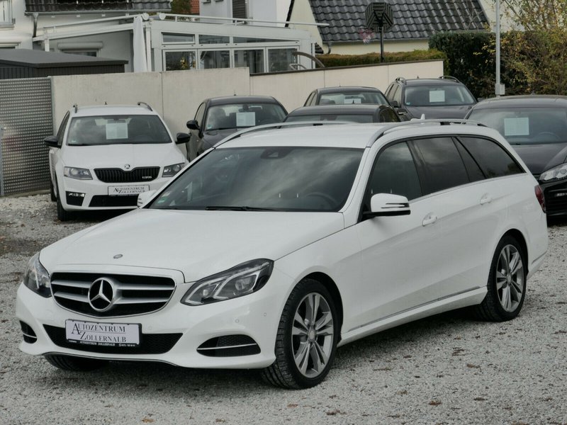 Mercedes-Benz E 220 T BlueTEC 7G Avantgarde*WENIG KM*NAVI*LED*