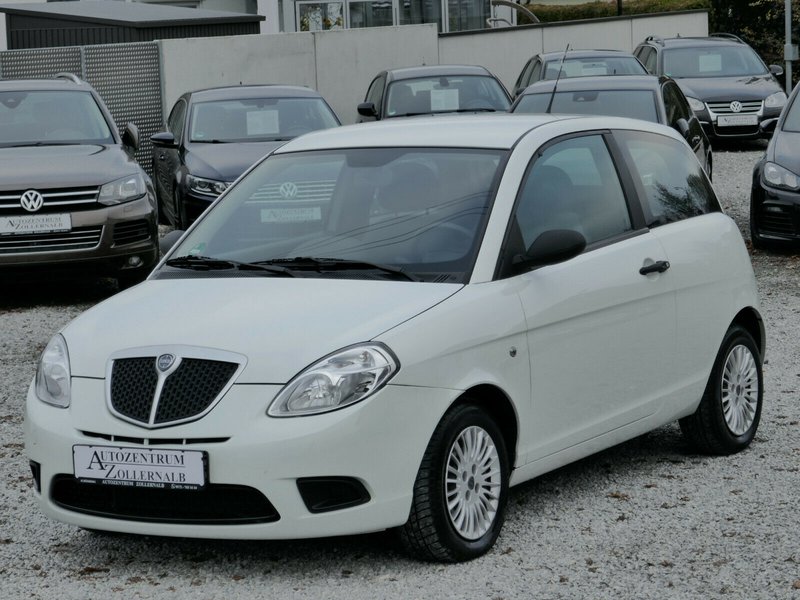 Lancia Ypsilon 1.2 8v *36.000KM*TÜV NEU*KLIMA*1.HAND*