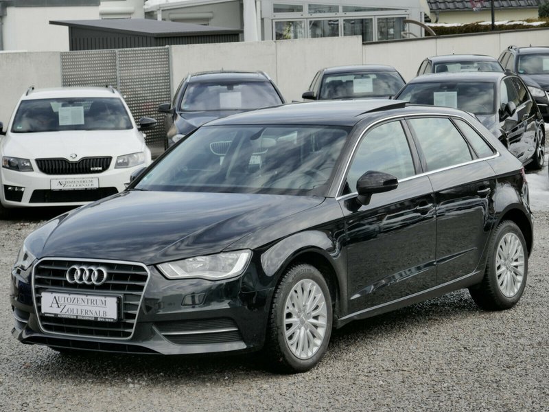 Audi A3 Sportback 2.0 TDI Ambiente *PANORAMA*LEDER*NA