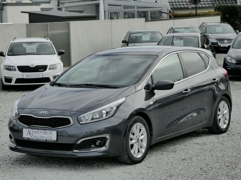 Kia cee'd 1.0 T-GDI *1.HAND*NAVI*LNKRDHZG.*WENIG KM*