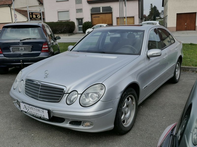 Mercedes-Benz E 220 CDI Lim. DPF *AUTOMATIK*NAVI*TOP ZUSTAND*