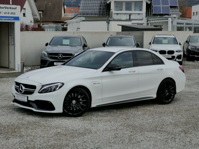 Mercedes-Benz C 63 AMG *PERF.-AGA*NIGHT*WENIG KM*TOP ZUSTAND*