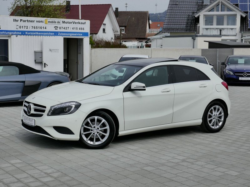 Mercedes-Benz A 180 CDI *PANORAMA*H&K*XENON*NAVI*TÜV NEU*EURO6