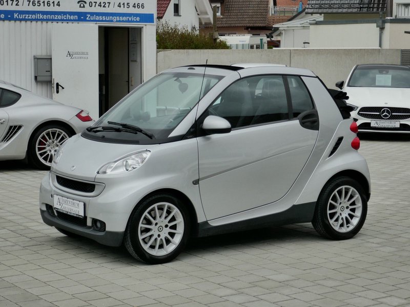 Smart ForTwo cabrio *AUTOMATIK*TÜV NEU*1.HAND*KLIMA*