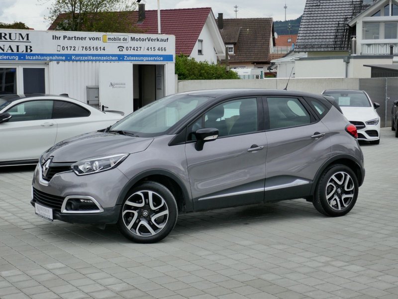Renault Captur 120 TCe EDC LUXE *AUTOMATIK*NAVI*WENIG KM