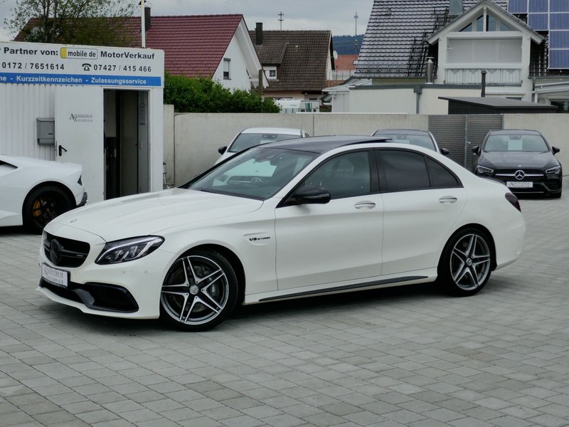 Mercedes-Benz C 63 AMG *DESIGNO*BURM*MEM.*DISTR.*HUD*PERF.AGA*