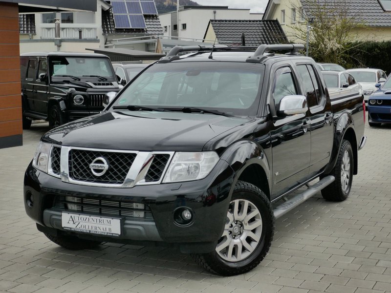 Nissan Navara DoKa. 3.0 dCi 4WD Aut. *1.HAND*TOP ZUSTA.