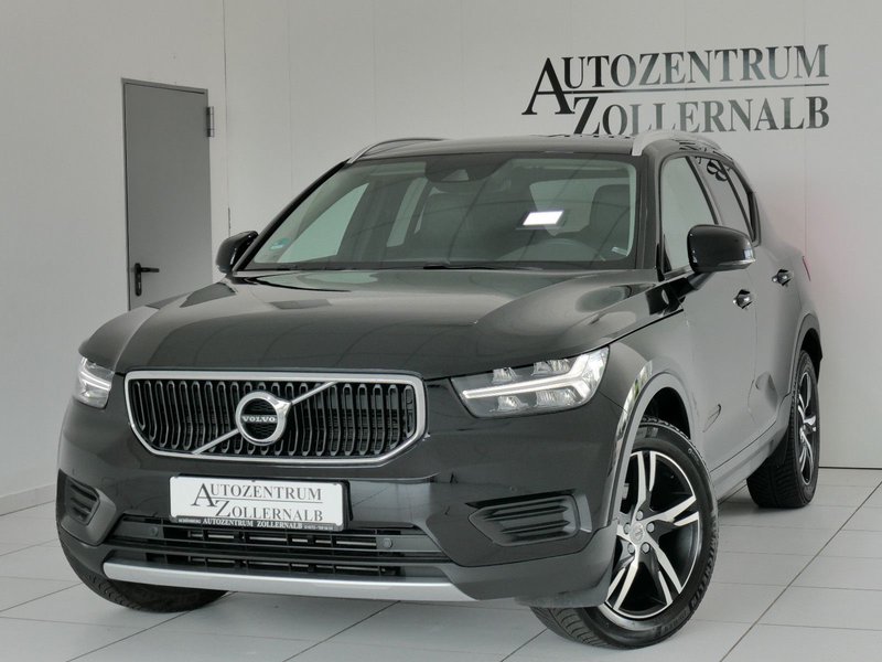 Volvo XC 40 Momentum Pro 2WD *1.HAND*KAMERA*NAVI*LED*