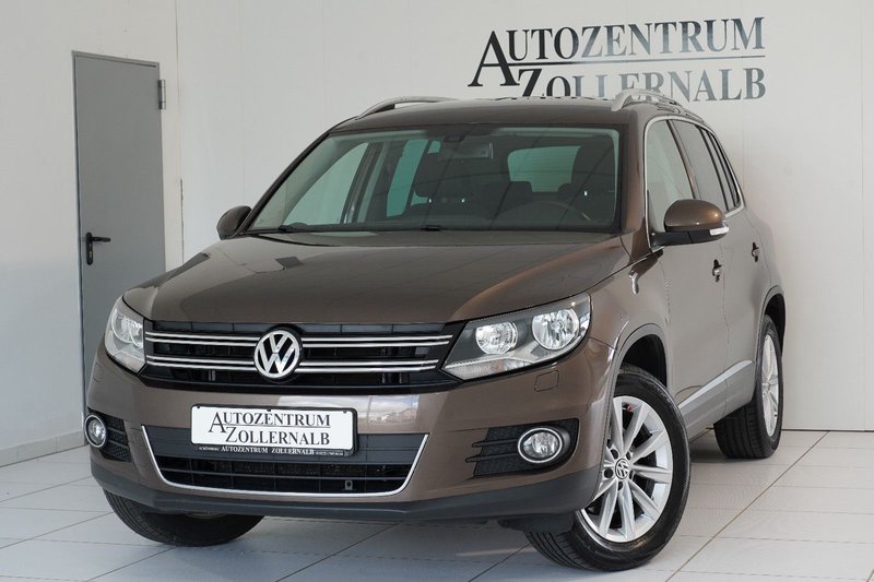 Volkswagen Tiguan 1.4 TSI BMT Sport & Style *1.HAND*AHK*TOP