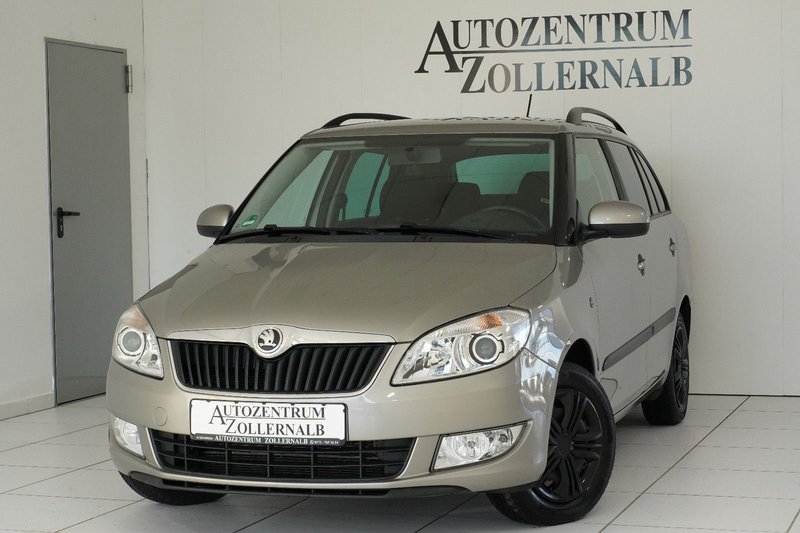 Skoda Fabia Combi 1.2 TSI Fresh *TÜV NEU*WENIG KM*AHK*