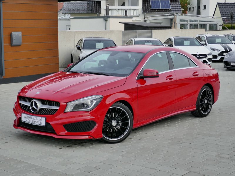 Mercedes-Benz CLA 200 AMG-Line *WENIG KM*BI-XENON*NAVI*