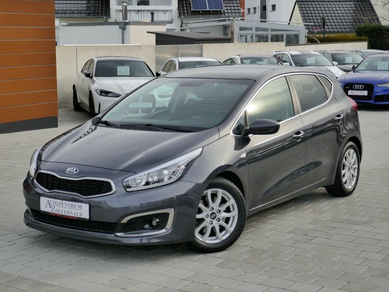 Kia cee'd 1.6 GDI ISG UEFA *NAVI*LNKRDHZG*KAMERA*LED