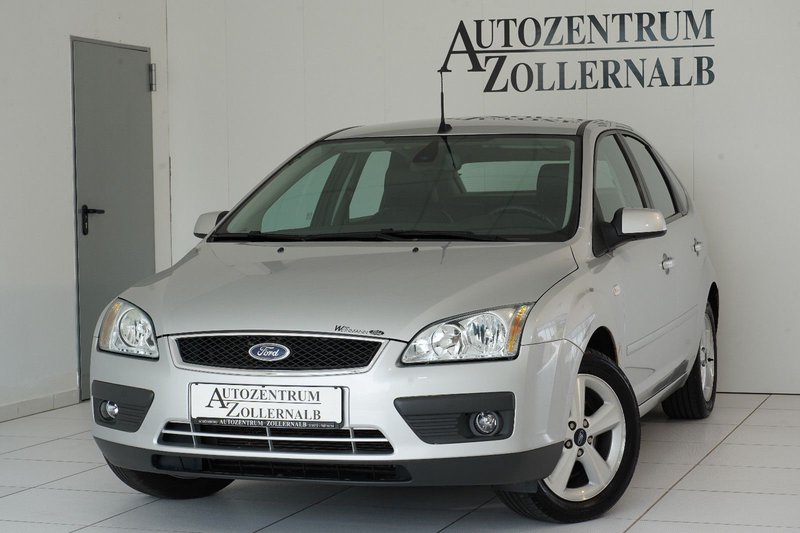 Ford Focus Lim. 2.0 16V Titanium *TÜV/AU BIS OKT.2025