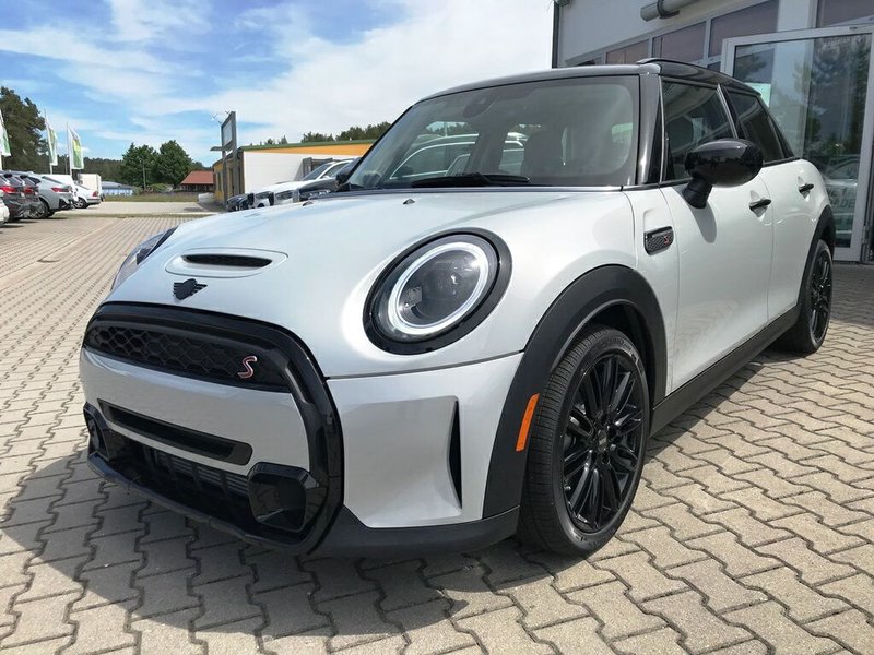 Roof Kit | MINI HARDTOP 4 DOOR 2023 Roof Kit | MINI HARDTOP 4 DOOR 2023
