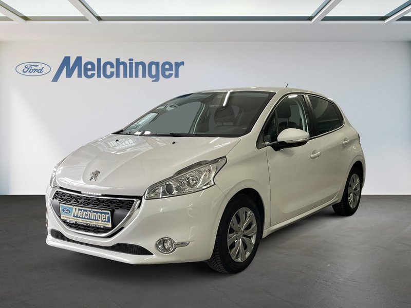 Peugeot 208 Active Zahnriemen neu, Batterie neu, Reifen neu