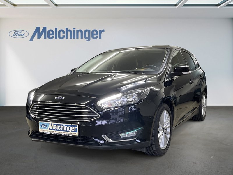 Ford Focus Turnier Titanium Navigation/KeyFree/Frontscheibe beheizbar/etc.