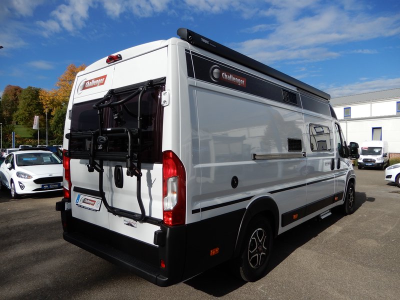 Challenger V 217 Road Edition Premium neu kaufen in Nürtingen Preis