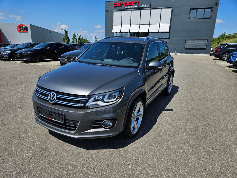 Volkswagen Tiguan 4Motion R-Line PANO Xenon DSG KAM NAVI