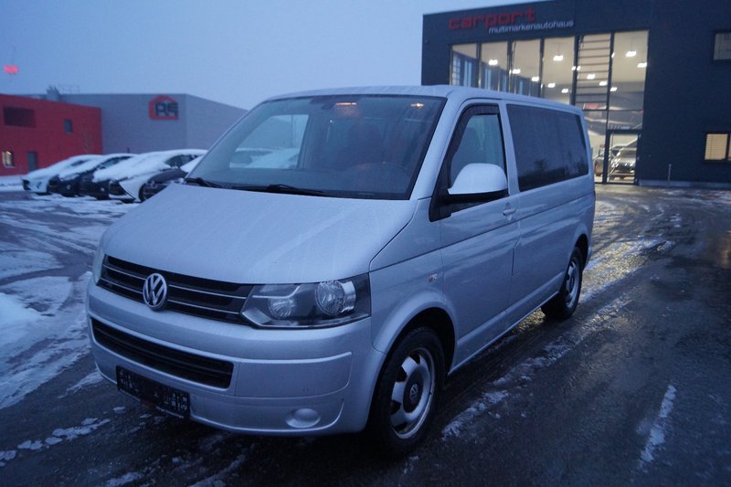 Volkswagen T5 Caravelle Comfort. DSG Stndhzng PDC SHZ TEMPO