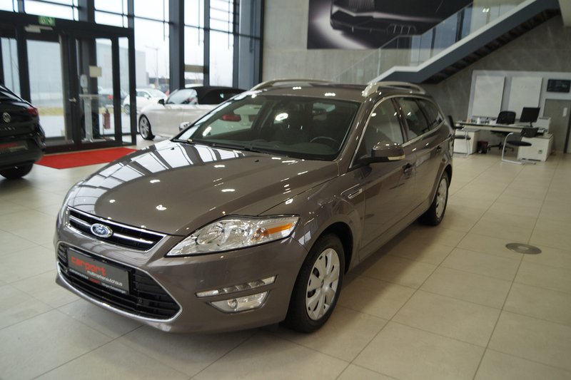 Ford Mondeo Turnier Titanium TEMPO NAVI SHZ PDC KAMERA