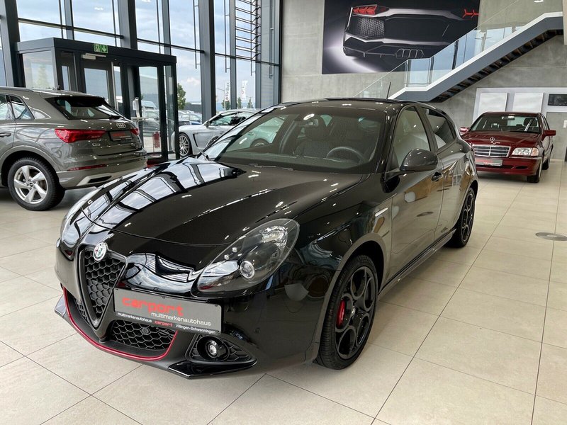 Alfa Romeo Giulietta Sport |Carbon|Navi|PDC|Xenon|18"|Tempo|