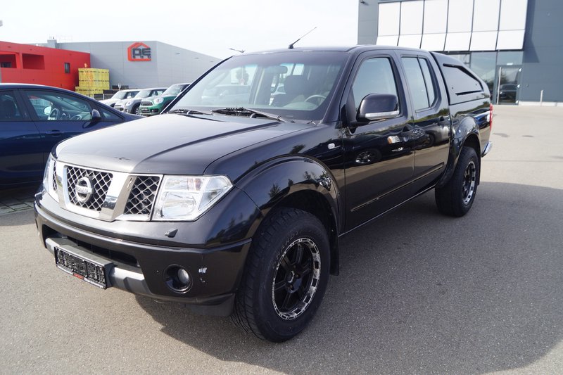 Nissan Navara Pick-up Double Cab SE 4X4|HARDTOP|
