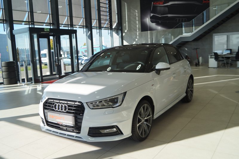 Audi A1 Sportback S line|Pano|Navi|LED|