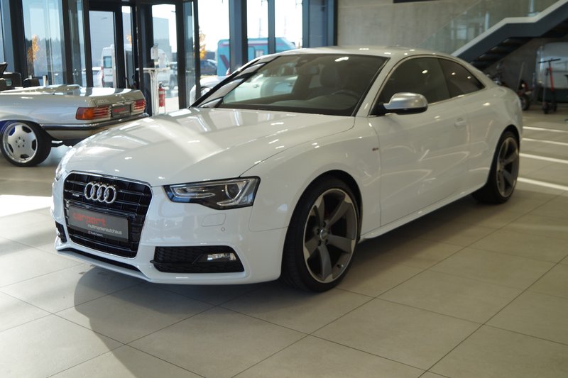 Audi A5 Coupe 2.0 TDI quattro S line Sport / Plus
