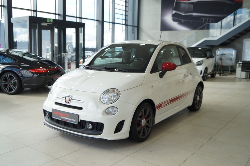 Abarth 500 Custom PDC USB
