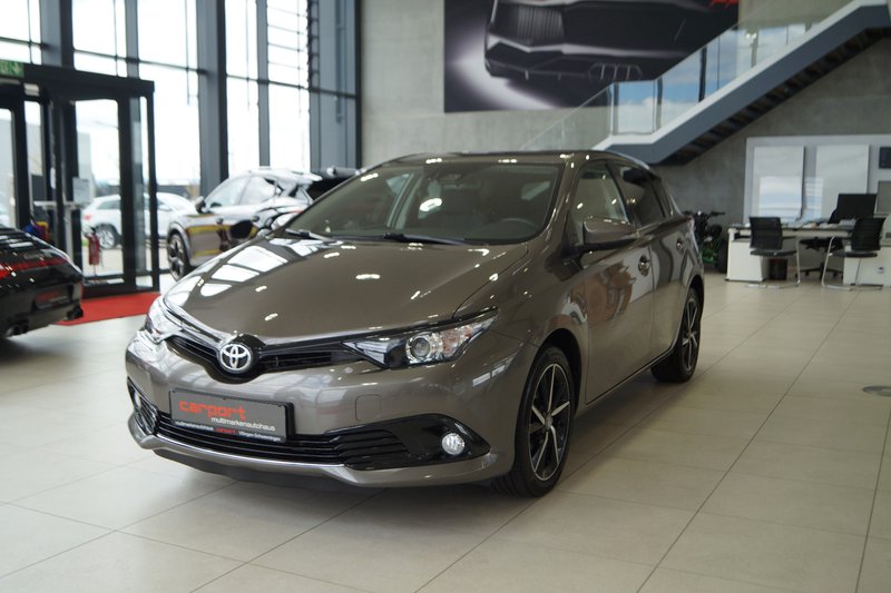 Toyota Auris Team D Facelift|Navi|Kam|SHZ|