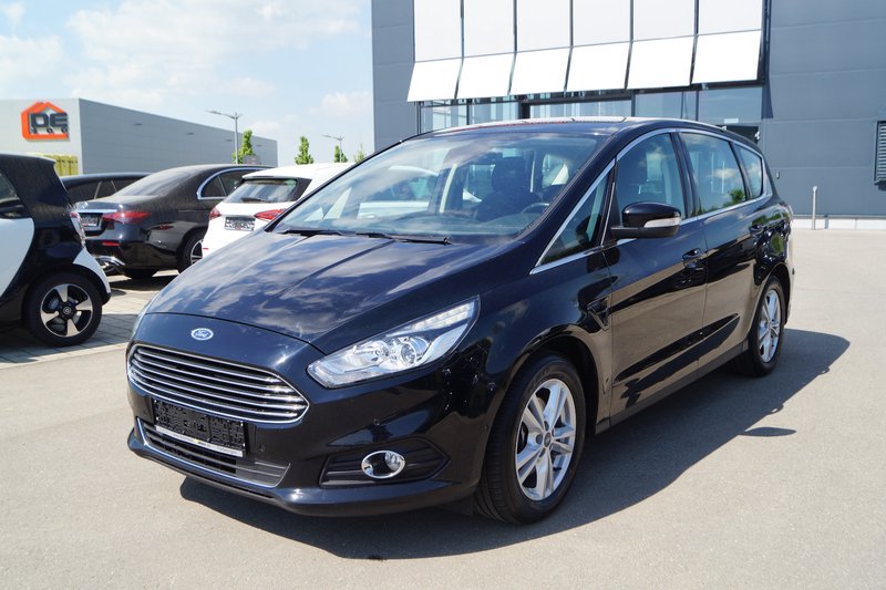 Ford S-Max Titanium Facelift|NAVI|Tempo|PDC|SHZ