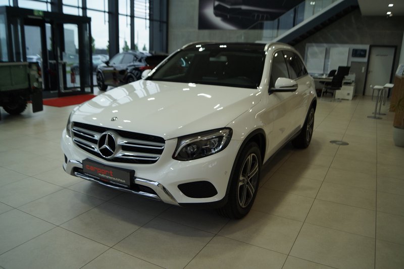 Mercedes-Benz GLC 220d 4Matic  PANO KAMERA PDC SHZ AHK