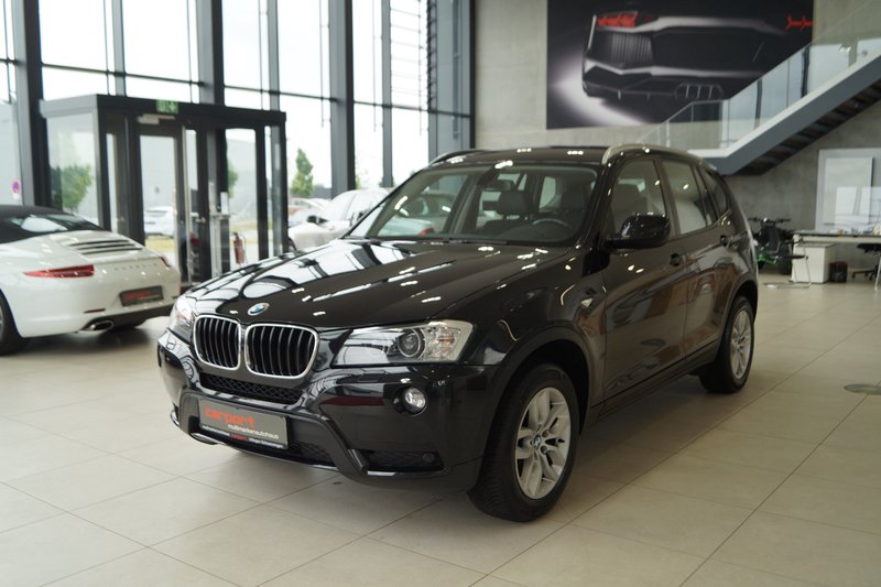 BMW X3 xDrive20d AUTOM. BI-XENON AHK 2.Hand Scheckh.