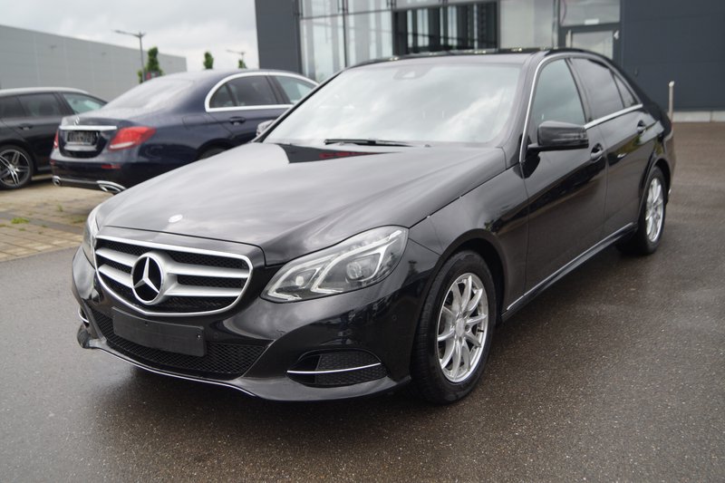 Mercedes-Benz E 220 CDI BlueEfficiency ILS NAVI PDC SHZ
