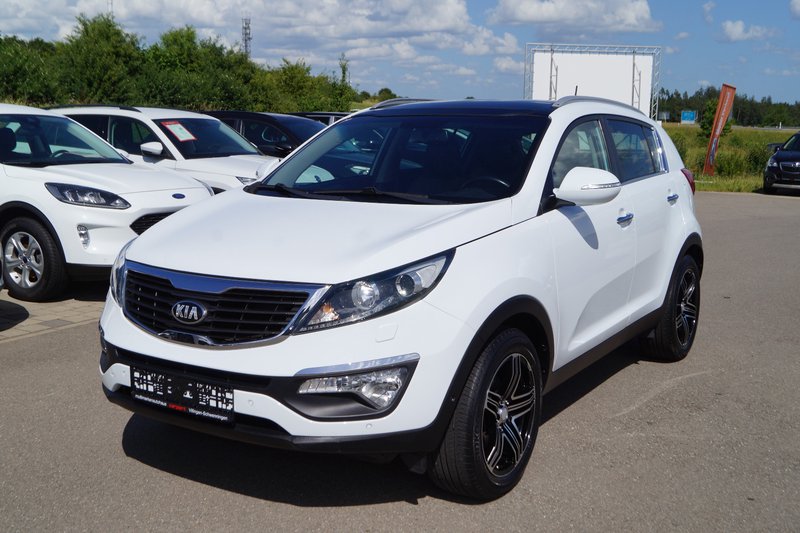 Kia Sportage Spirit 2WD PANO KAMERA XENON PDC SHZ