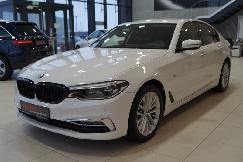 BMW 520 d xDrive Luxury Line SHADOW HUD LED DISP KEY